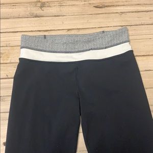 👒3/$50 Lululemon pants